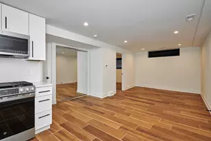 5200 N Winthrop Ave, Chicago, IL 60640 - Photo 5