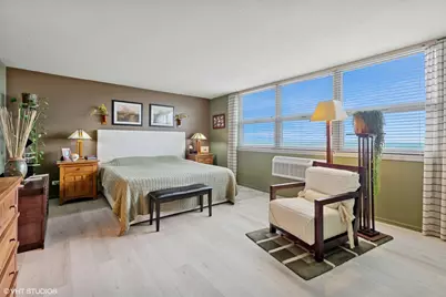 6145 N Sheridan Road #28D, Chicago, IL 60660 - Photo 9