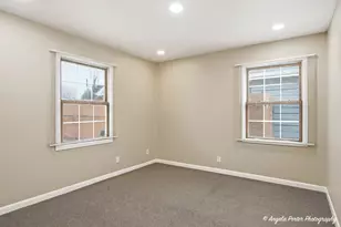 127 S Hawthorne Blvd, Mundelein, IL 60060 - Photo 9