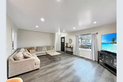 1107 Sanger Street, Ottawa, IL 61350 - Photo 5