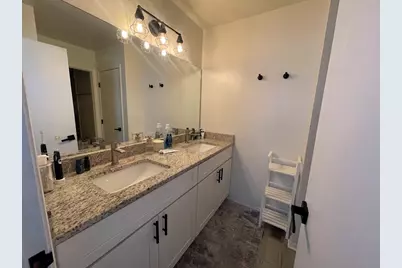 1527 W Richmond Street, Arlington Heights, IL 60004 - Photo 13