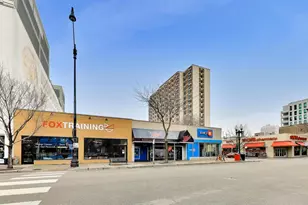 663 W Barry Ave, Chicago, IL 60657 - Photo 31