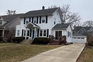 5201 Cumnor Rd, Downers Grove, IL 60515 - Photo 1