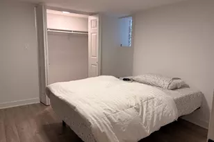 7804 S Paxton Ave, Chicago, IL 60649 - Photo 25