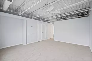 1300 W Altgeld St, Chicago, IL 60614 - Photo 13