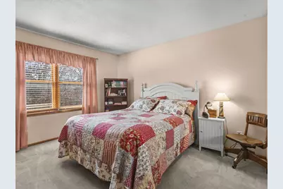 6650 Grassridge Road, Rockford, IL 61108 - Photo 23