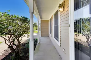 530 Cypress Bridge Rd, Lake Zurich, IL 60047 - Photo 3