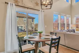 551 S Jade Ln, Round Lake, IL 60073 - Photo 19