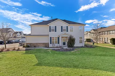 551 S Jade Lane #551, Round Lake, IL 60073 - Photo 3