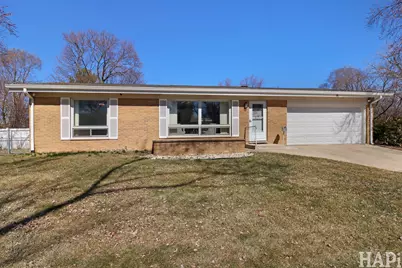 86 Mariposa Avenue, Waukegan, IL 60087 - Photo 1