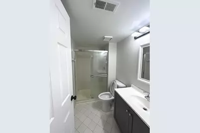 7875 N Caldwell Avenue #302, Niles, IL 60714 - Photo 7