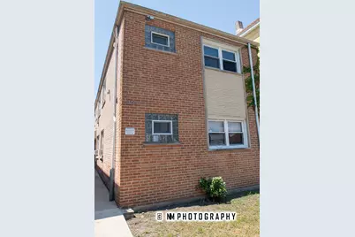 8734 S Escanaba Avenue, Chicago, IL 60617 - Photo 1