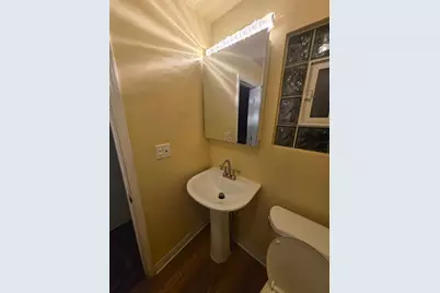 611 Golfview Drive, Round Lake Beach, IL 60073 - Photo 5