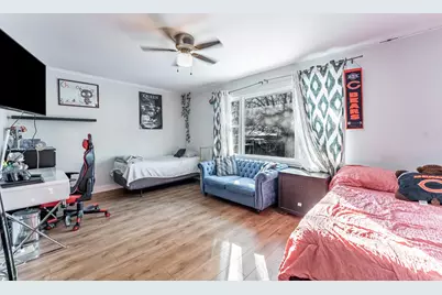 6337 W Patterson Avenue, Chicago, IL 60634 - Photo 17