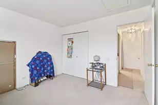 353 Gregory St, Aurora, IL 60504 - Photo 13