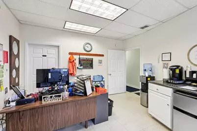 13315 Olde Western Avenue, Blue Island, IL 60406 - Photo 35