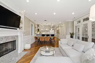 664 W Aldine Ave, Chicago, IL 60657 - Photo 9