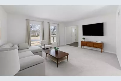 3253 Stewert Drive, Darien, IL 60561 - Photo 3