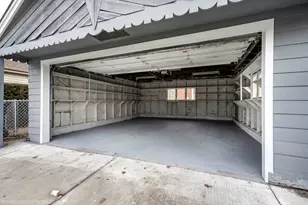 2504 Leyden Ave, River Grove, IL 60171 - Photo 23