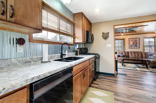 8701 N Main St, Leaf River, IL 61047 - Photo 11