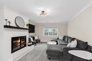 10256 Hibiscus Dr, Orland Park, IL 60462 - Photo 11