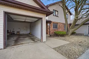 1600 Northbrook, Normal, IL 61761 - Photo 3