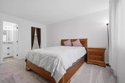 1600 Northbrook #B9, Normal, IL 61761 - Photo 15