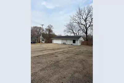 902 Kishwaukee Street, Rockford, IL 61104 - Photo 1