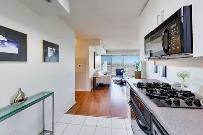 1720 Maple Avenue #1980, Evanston, IL 60201 - Photo 11
