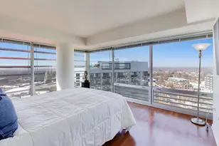 1720 Maple Ave, Evanston, IL 60201 - Photo 13