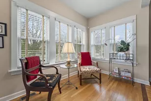 114 S Elm St, Mount Prospect, IL 60056 - Photo 5