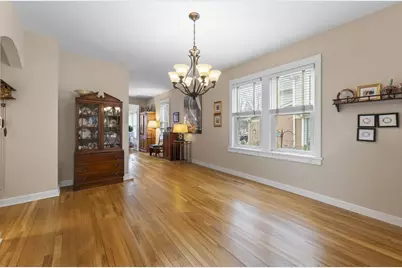 114 S Elm Street, Mount Prospect, IL 60056 - Photo 11