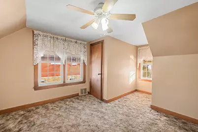 880 Bemis Road, Glen Ellyn, IL 60137 - Photo 23