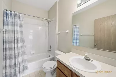 7344 Grandview Court #7344, Carpentersville, IL 60110 - Photo 7