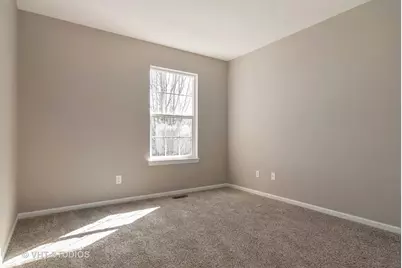 1325 Chestnut Lane, Yorkville, IL 60560 - Photo 7