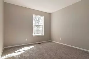 1325 Chestnut Ln, Yorkville, IL 60560 - Photo 7