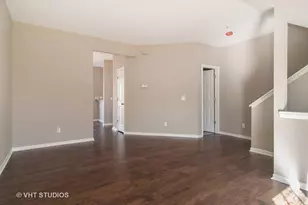 1325 Chestnut Ln, Yorkville, IL 60560 - Photo 3