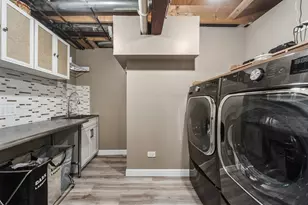 305 Hampton Rd, Sugar Grove, IL 60554 - Photo 31