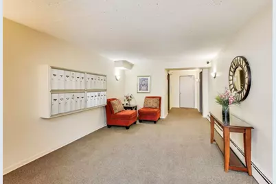 561 W Stratford Place #4F, Chicago, IL 60657 - Photo 5