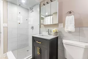 9332 S Bishop St, Chicago, IL 60620 - Photo 19