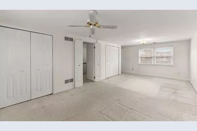 302 Meadow Drive, Shorewood, IL 60404 - Photo 15