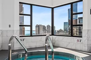 401 E Ontario St, Chicago, IL 60611 - Photo 11