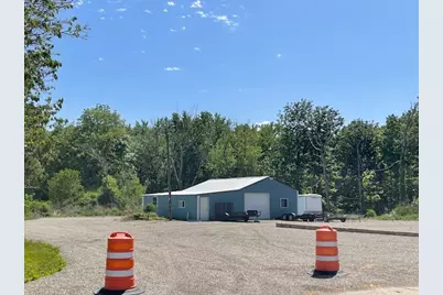 4095 Sand Ridge Road, Morris, IL 60450 - Photo 1