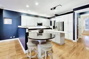 5721 N Jersey Ave, Chicago, IL 60659 - Photo 19