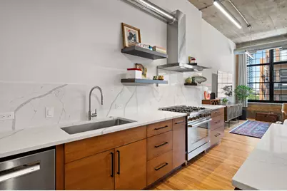 17 N Loomis Street #4D, Chicago, IL 60607 - Photo 5