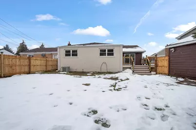 7241 N McVicker Avenue, Chicago, IL 60646 - Photo 25