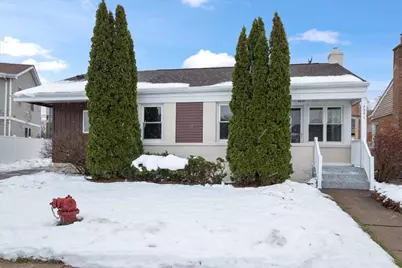 7241 N McVicker Avenue, Chicago, IL 60646 - Photo 1