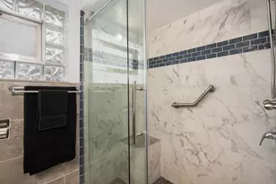 18547 Lexington Ave, Homewood, IL 60430 - Photo 17