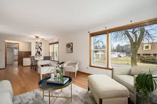 18547 Lexington Ave, Homewood, IL 60430 - Photo 7