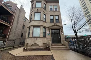 4832 N Winthrop Ave, Chicago, IL 60640 - Photo 1